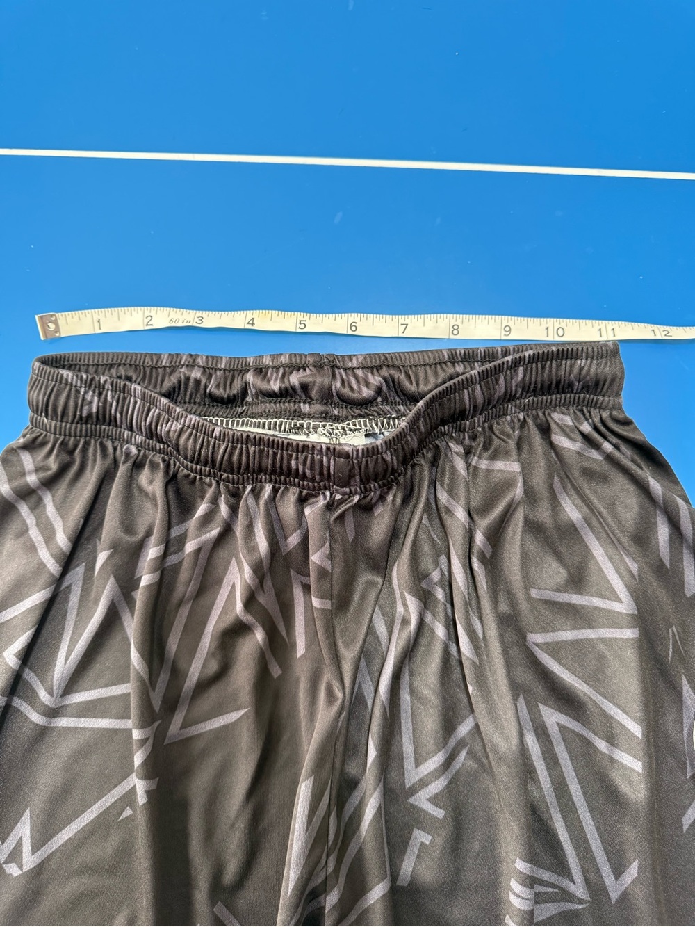 AllBall Men's Basketball Short. Excellent Condition. Size Small. - Picture 3 of 5